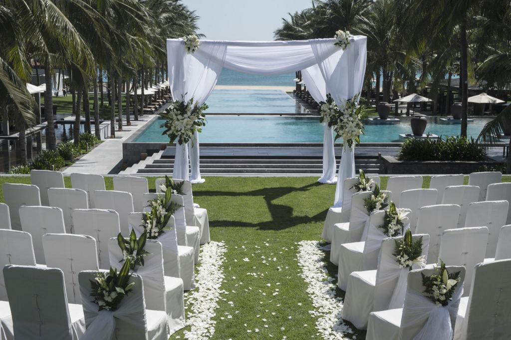 Four Seasons Resort The Nam Hai Hoi An Four Seasons Resort The Nam Hai Hoi An