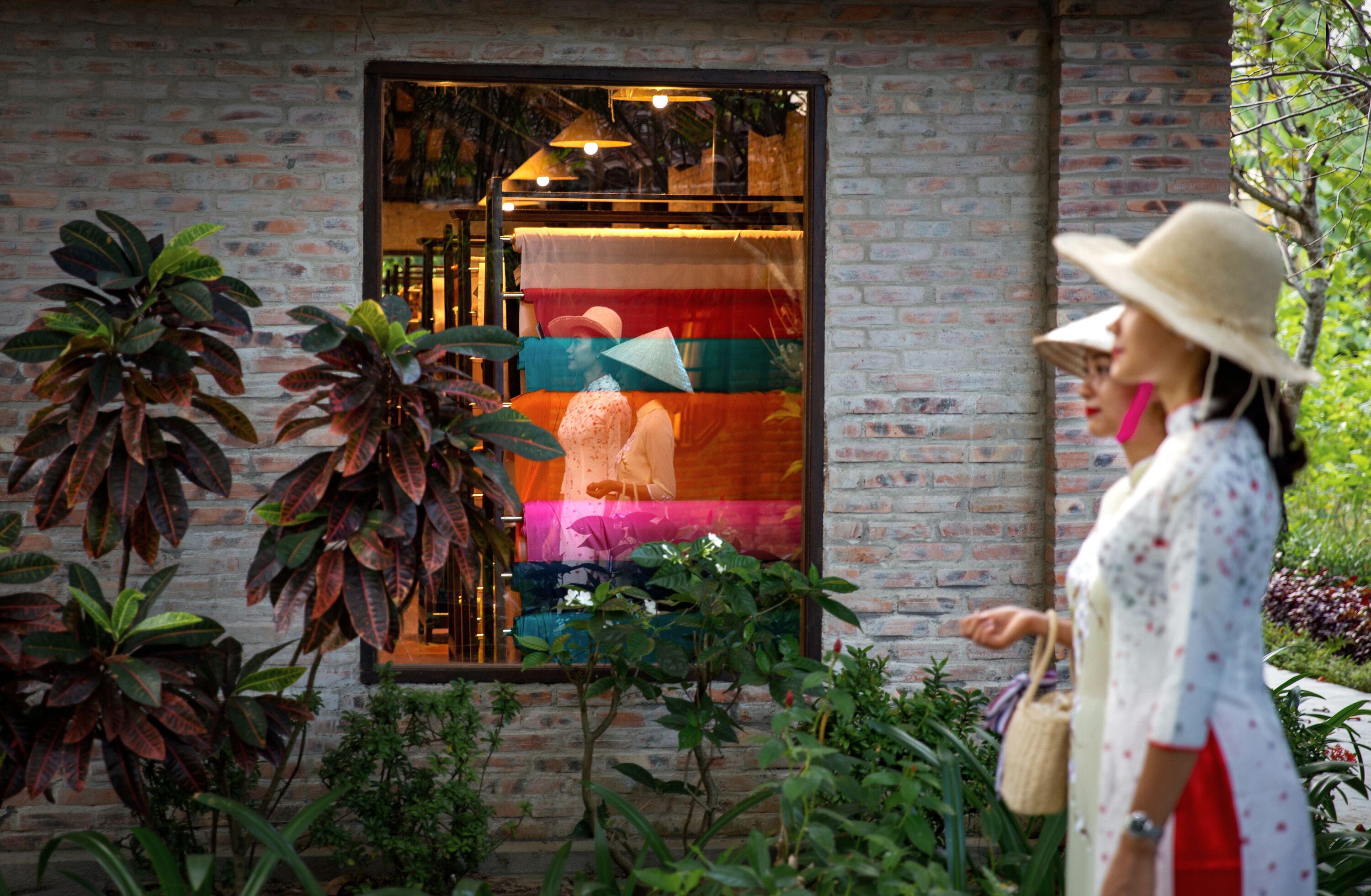 Mulberry Collection Silk Village Mulberry Collection Silk Village