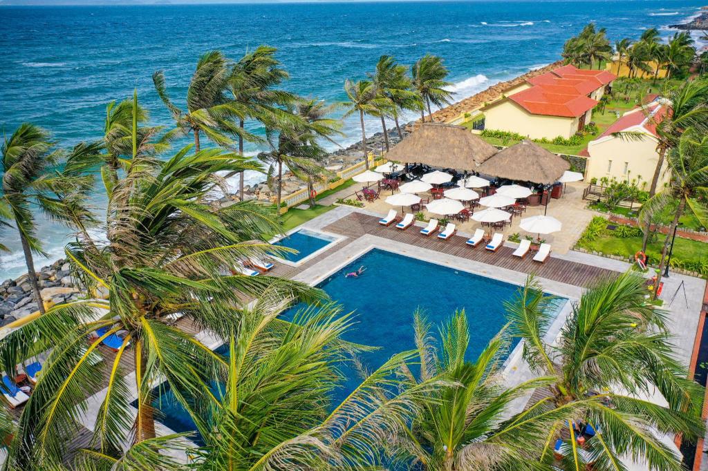 Victoria Hoi An Beach Resort & Spa Victoria Hoi An Beach Resort & Spa