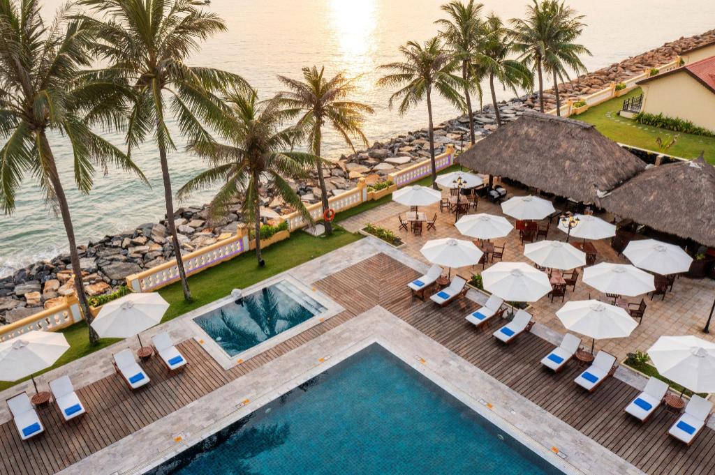 Victoria Hoi An Beach Resort & Spa Victoria Hoi An Beach Resort & Spa