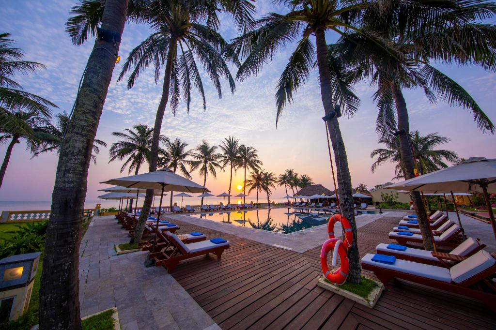 Victoria Hoi An Beach Resort & Spa Victoria Hoi An Beach Resort & Spa