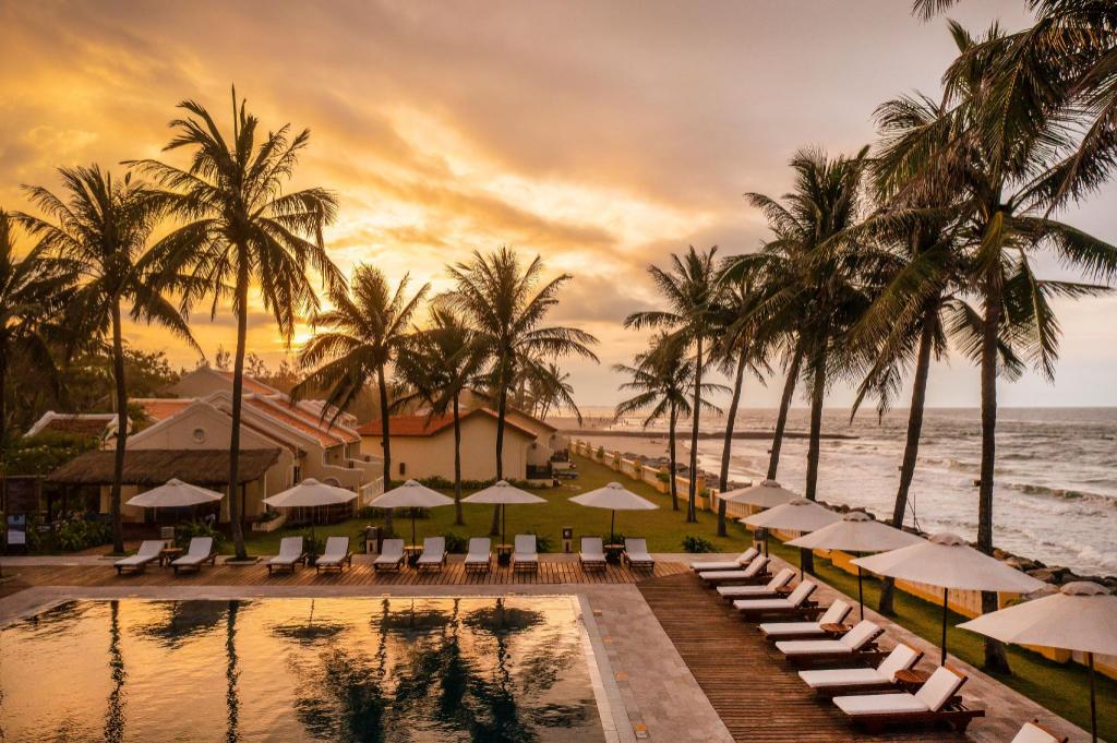 Victoria Hoi An Beach Resort & Spa Victoria Hoi An Beach Resort & Spa