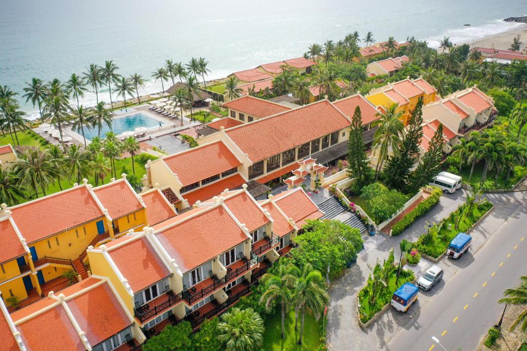 Victoria Hoi An Beach Resort & Spa Victoria Hoi An Beach Resort & Spa