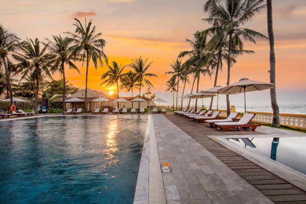 Victoria Hoi An Beach Resort & Spa Victoria Hoi An Beach Resort & Spa