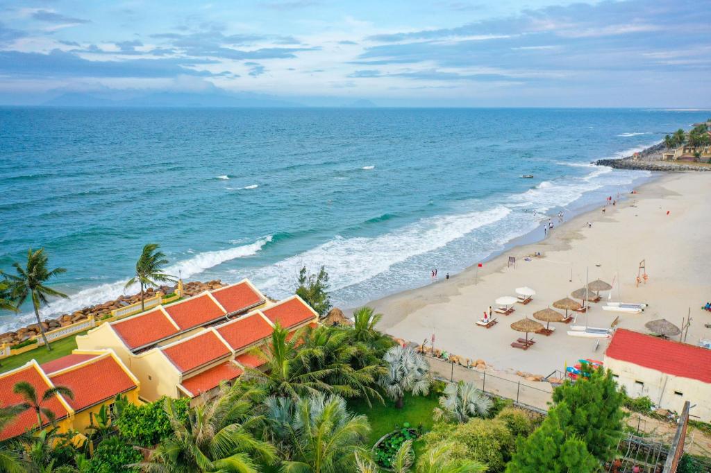 Victoria Hoi An Beach Resort & Spa Victoria Hoi An Beach Resort & Spa