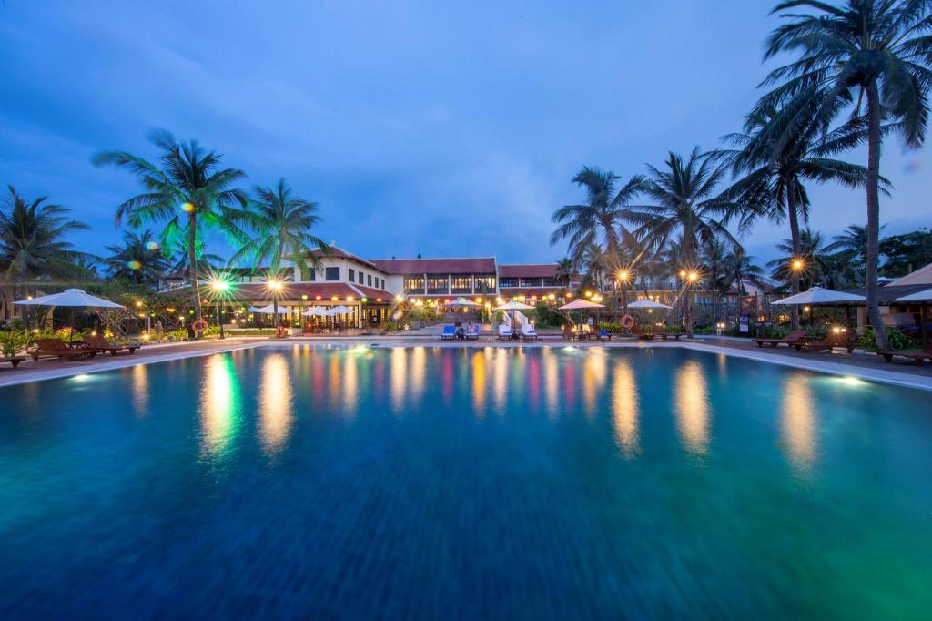 Victoria Hoi An Beach Resort & Spa Victoria Hoi An Beach Resort & Spa