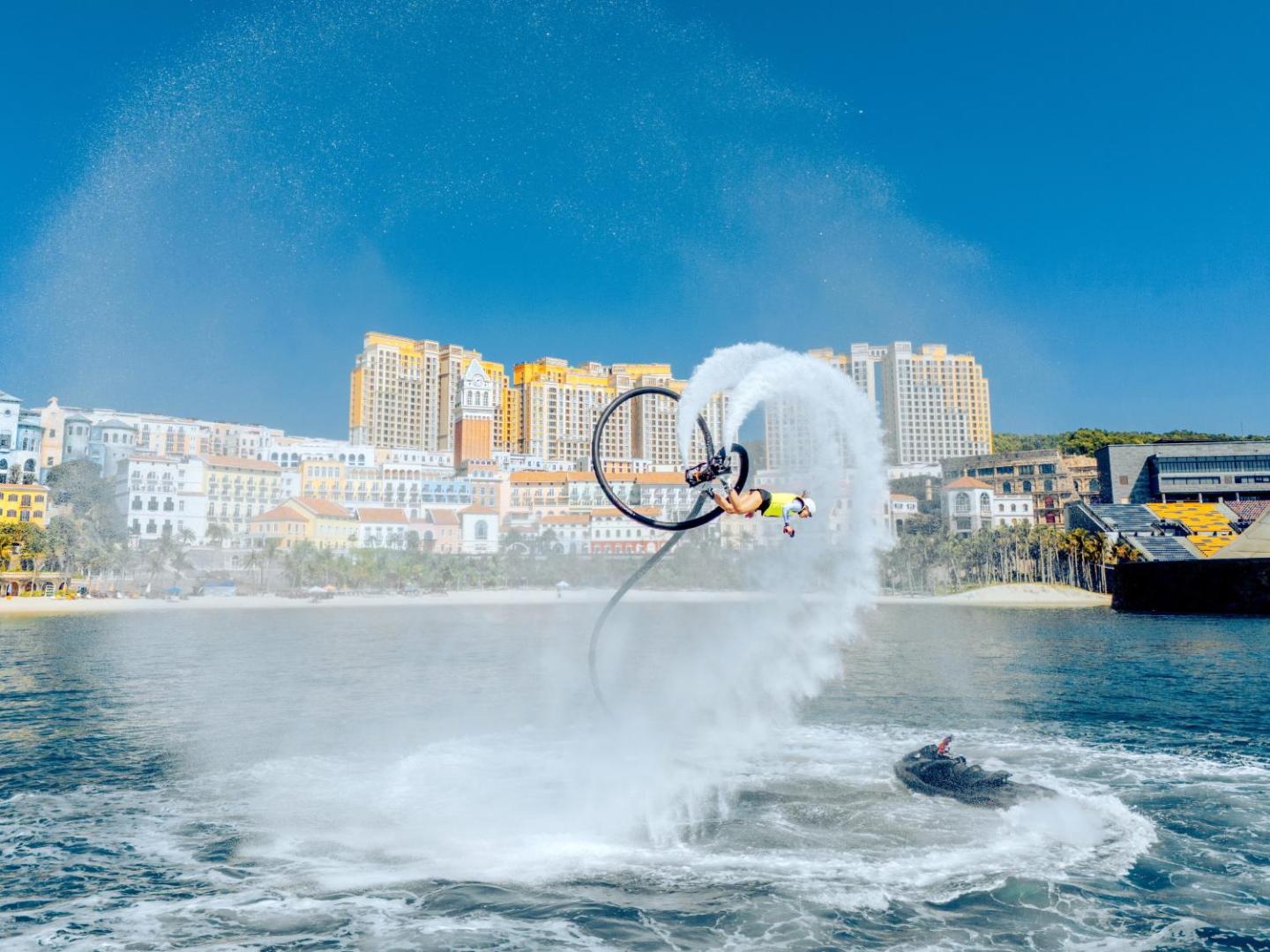 La Festa Phu Quoc, Curio Collection by Hilton La Festa Phu Quoc, Curio Collection by Hilton