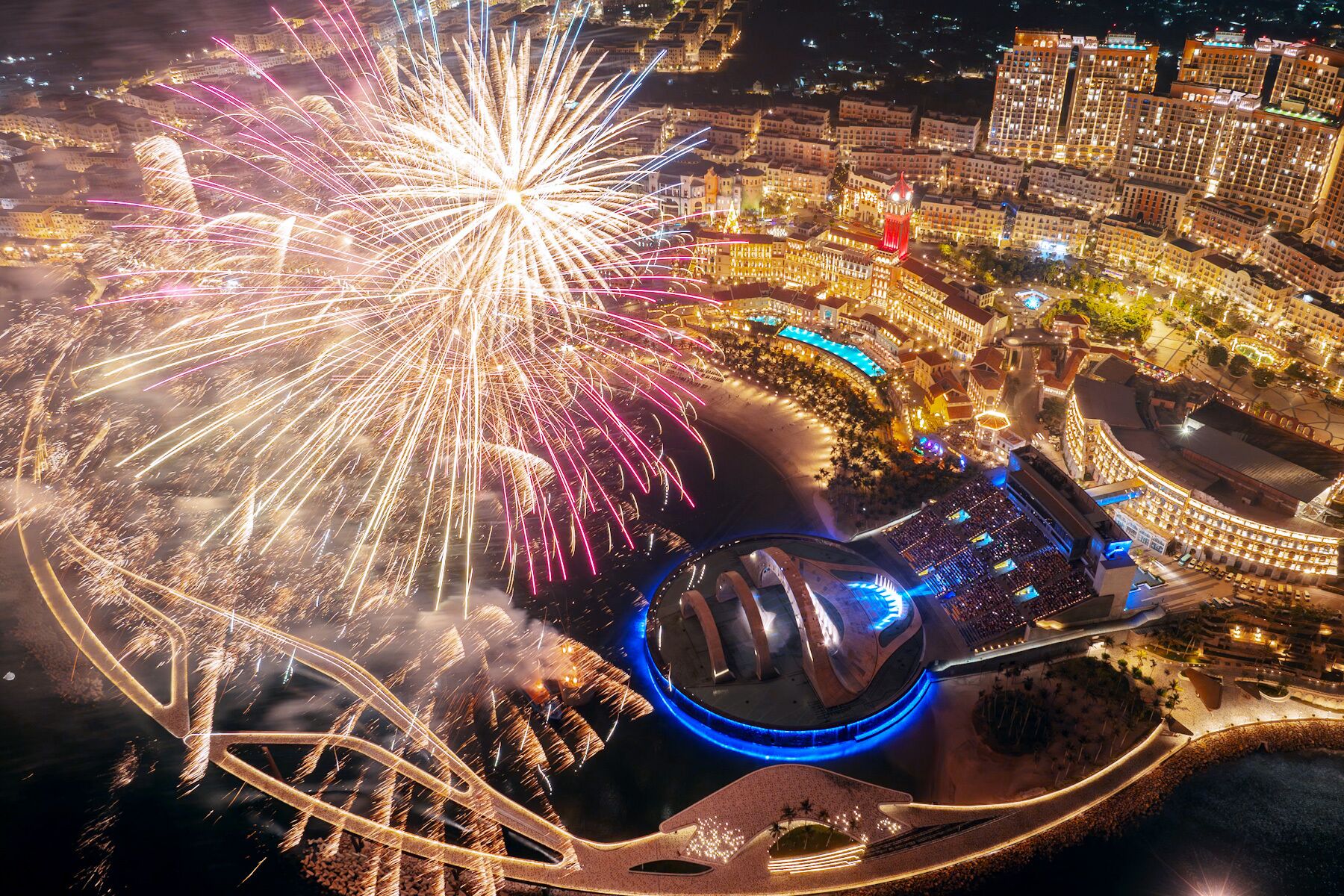 La Festa Phu Quoc, Curio Collection by Hilton La Festa Phu Quoc, Curio Collection by Hilton