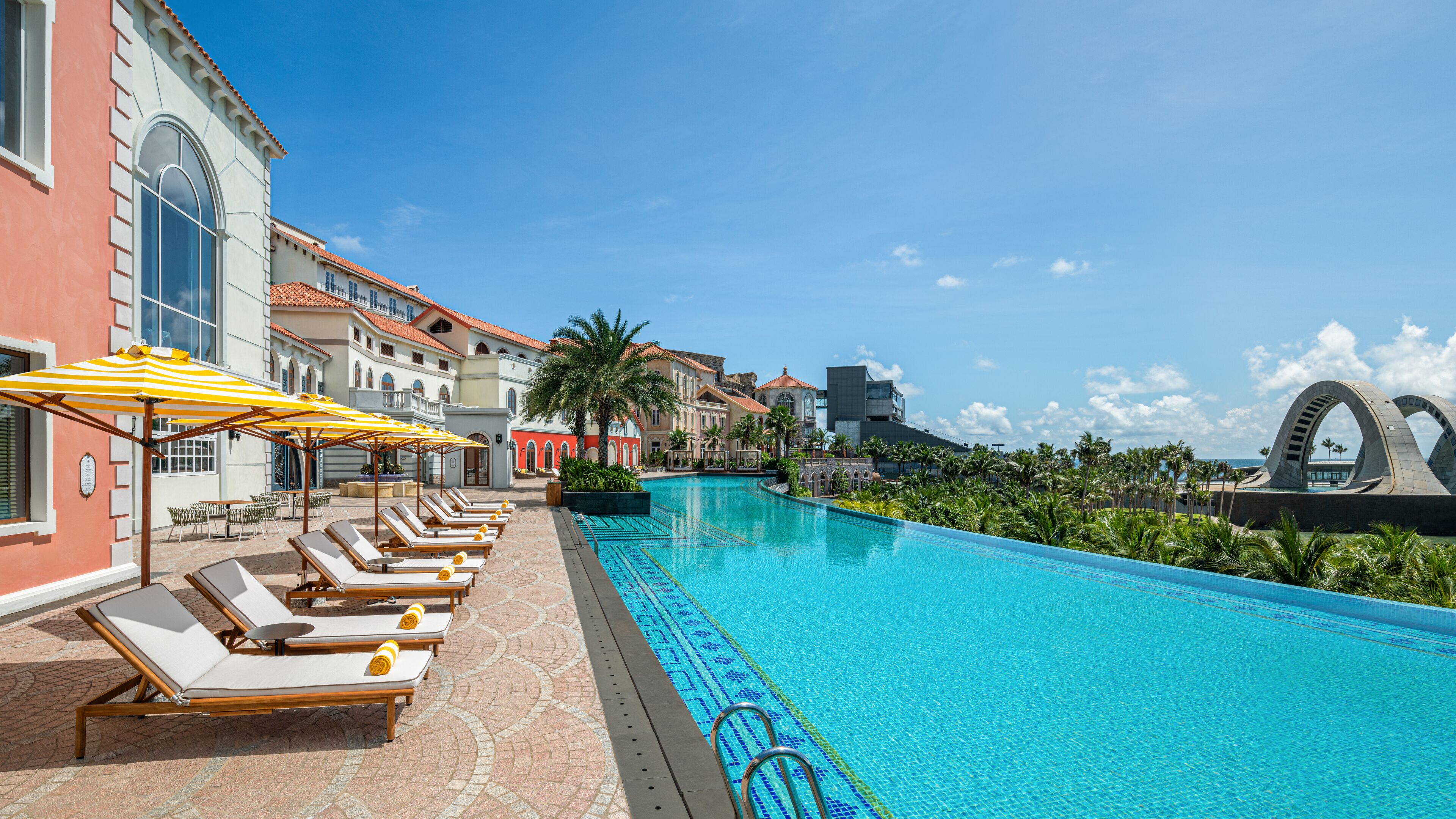 La Festa Phu Quoc, Curio Collection by Hilton La Festa Phu Quoc, Curio Collection by Hilton