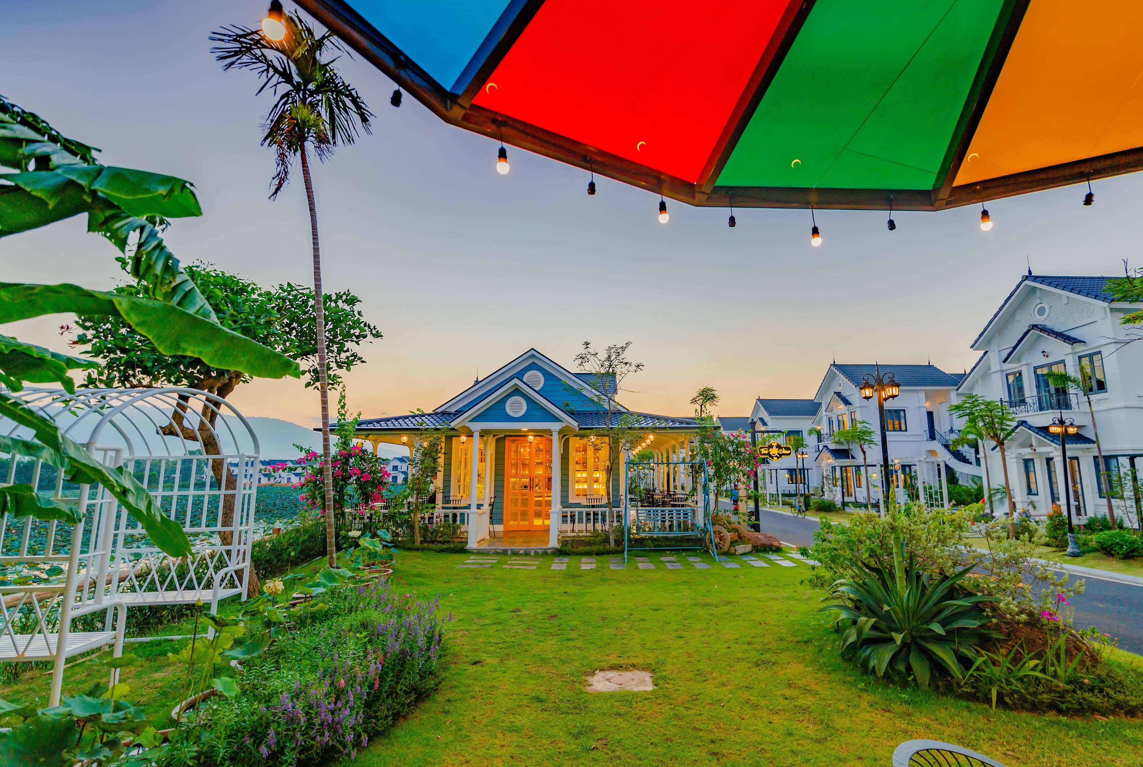 Wyndham Vuon Vua Thanh Thuy Wyndham Vuon Vua Thanh Thuy
