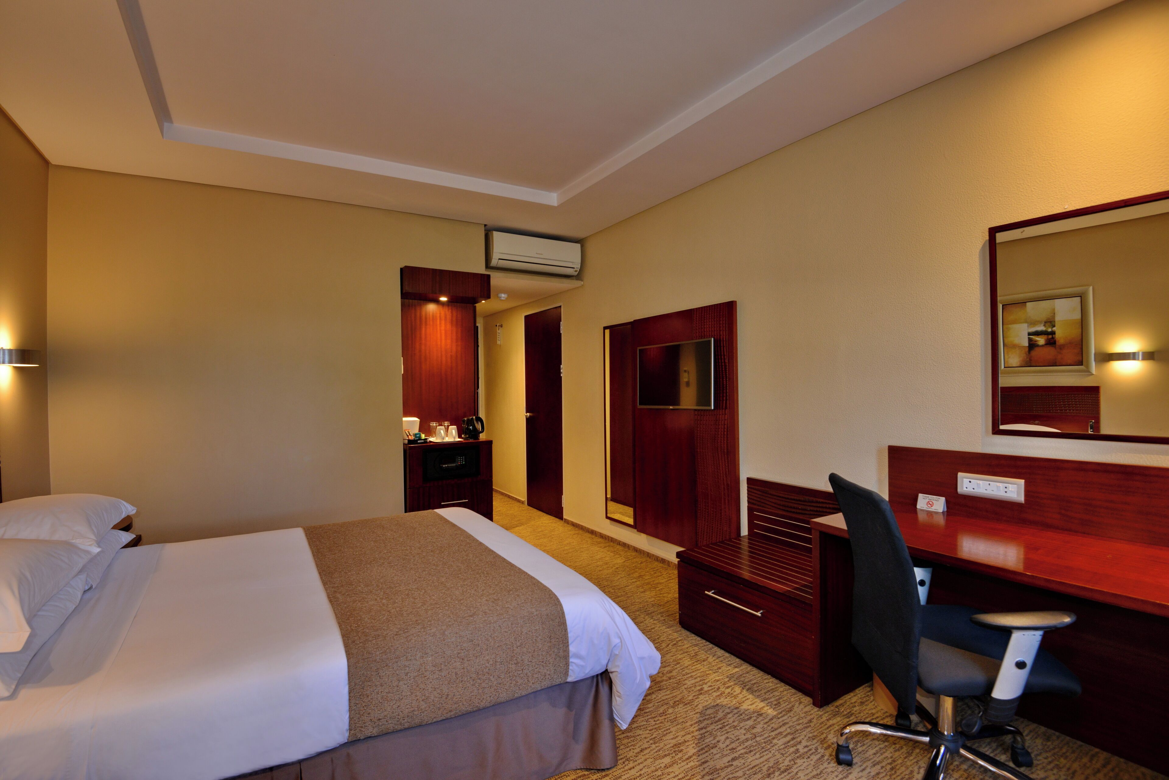 City Lodge Johannesburg Airport - Barbara Road City Lodge Johannesburg Airport - Barbara Road