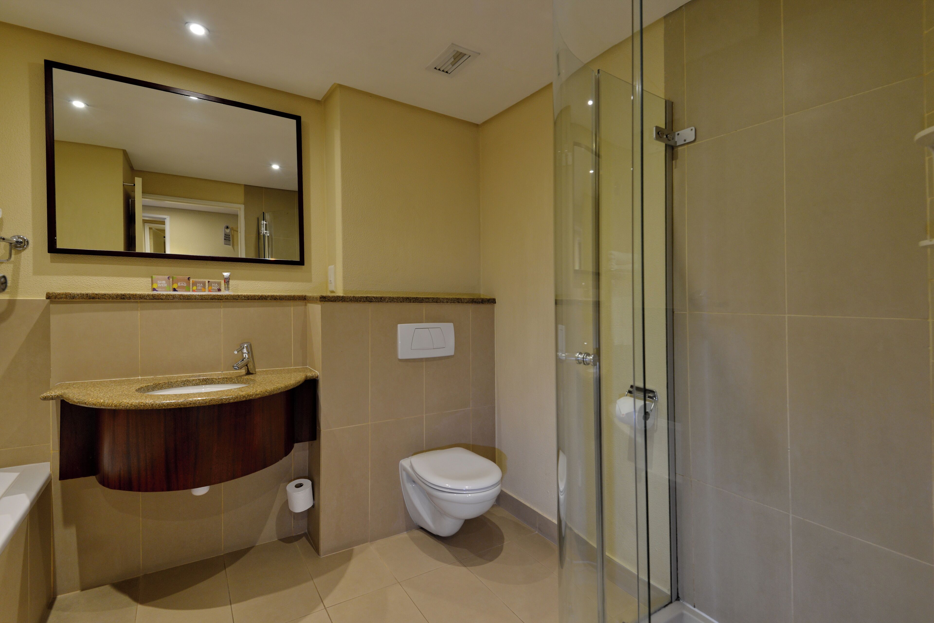 City Lodge Johannesburg Airport - Barbara Road City Lodge Johannesburg Airport - Barbara Road