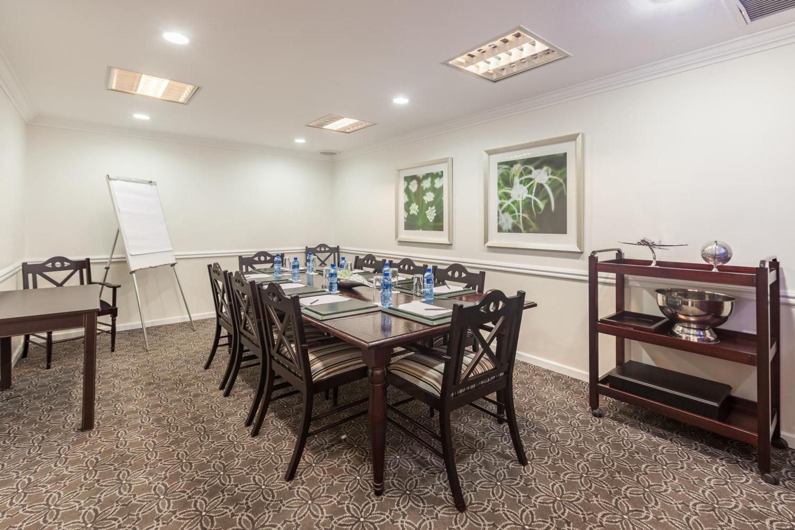 Courtyard Hotel Rosebank Courtyard Hotel Rosebank