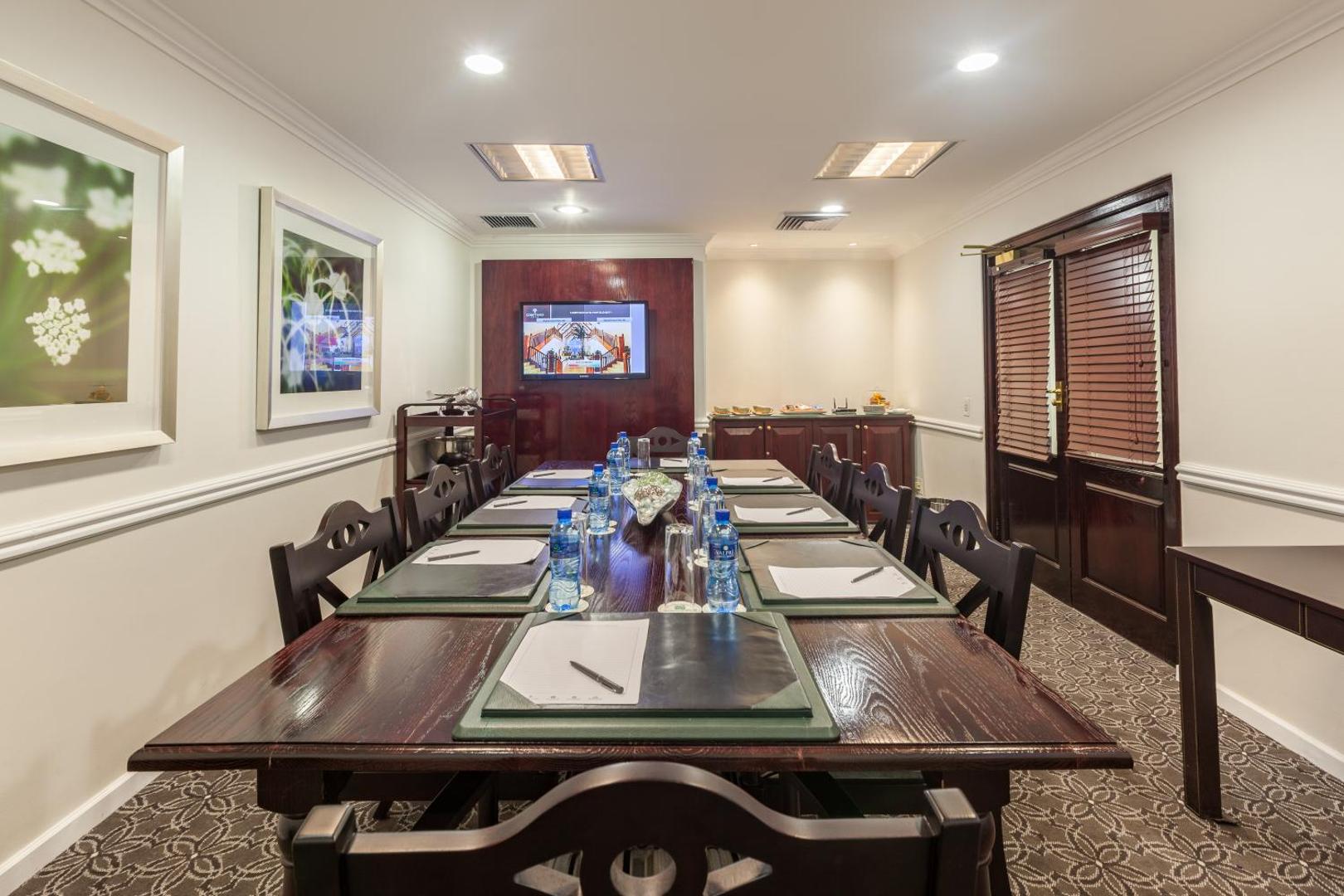 Courtyard Hotel Rosebank Courtyard Hotel Rosebank