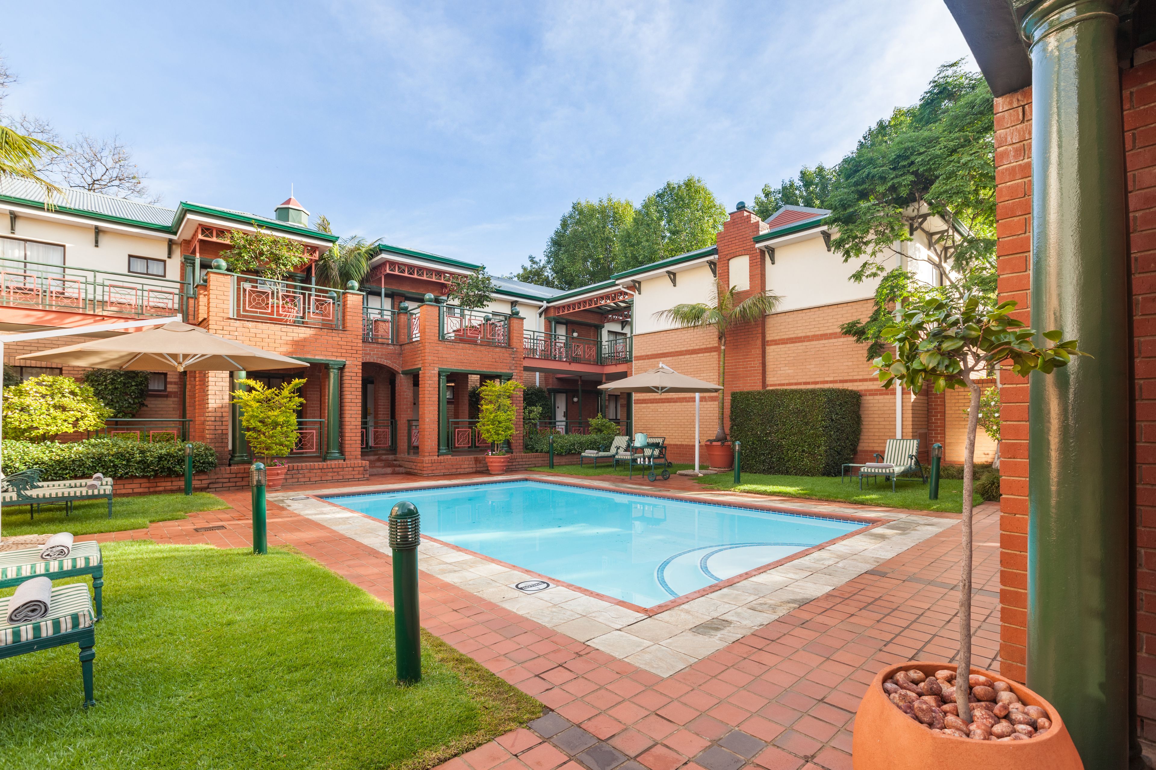 Courtyard Hotel Rosebank Courtyard Hotel Rosebank