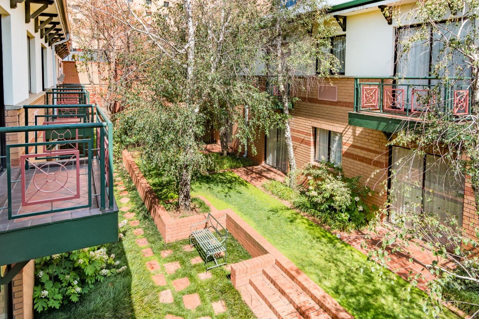 Courtyard Hotel Rosebank Courtyard Hotel Rosebank