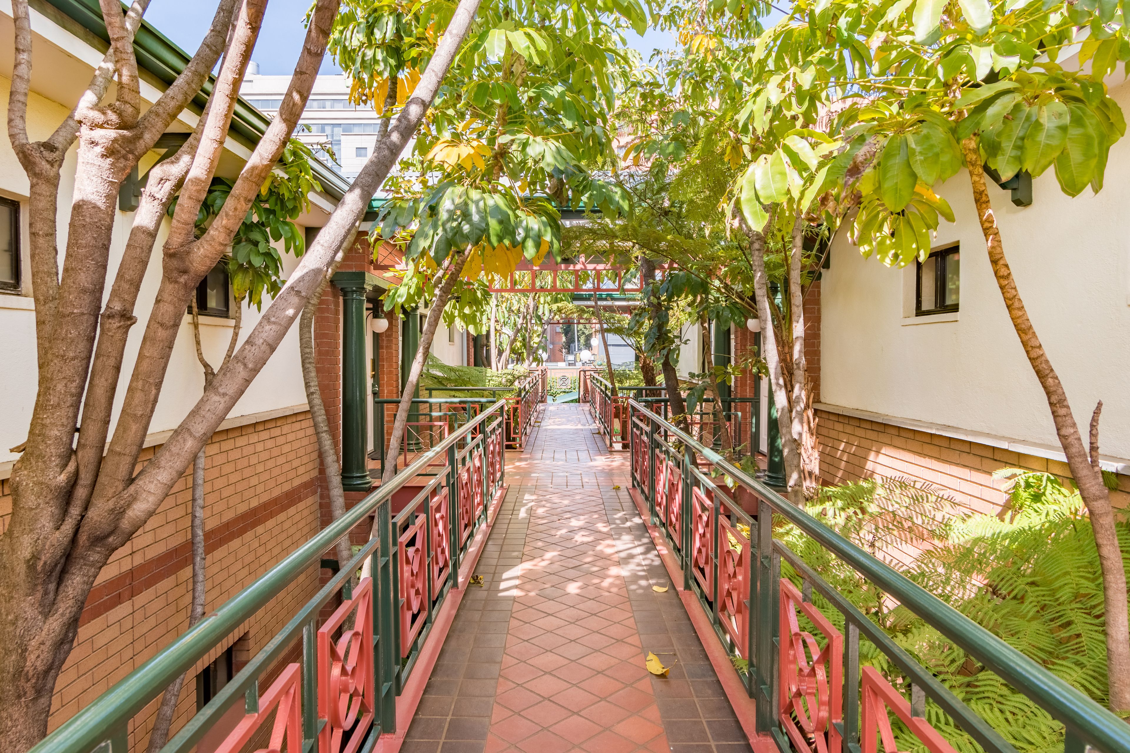 Courtyard Hotel Rosebank Courtyard Hotel Rosebank