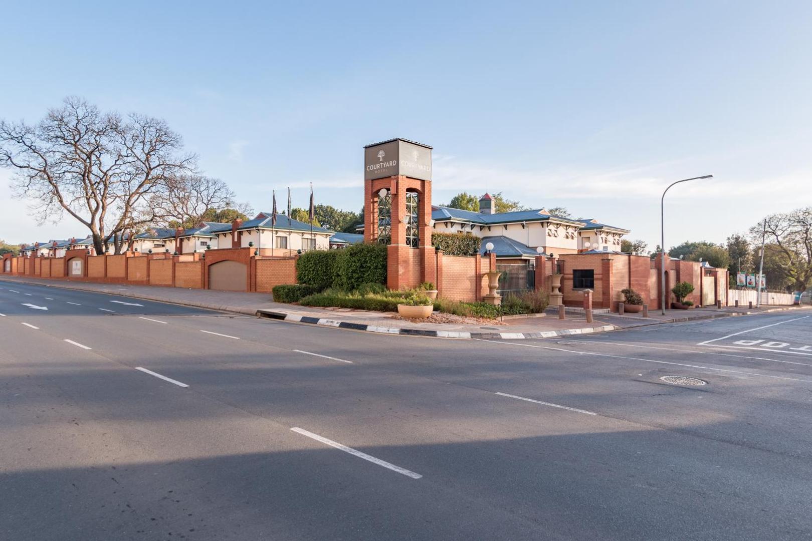 Courtyard Hotel Rosebank Courtyard Hotel Rosebank