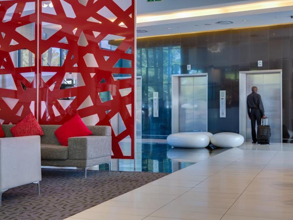 Park Inn by Radisson Sandton Park Inn by Radisson Sandton