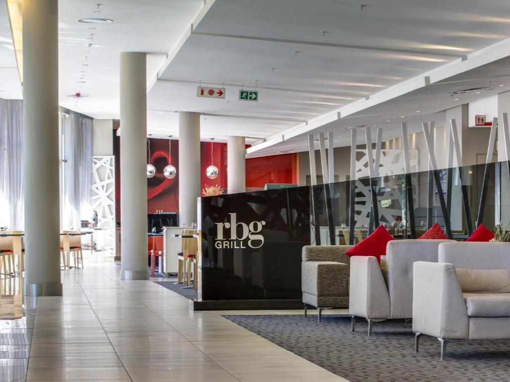 Park Inn by Radisson Sandton Park Inn by Radisson Sandton