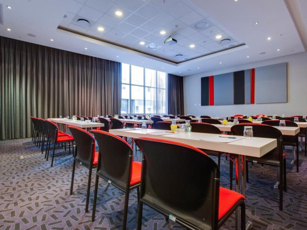 Park Inn by Radisson Sandton Park Inn by Radisson Sandton