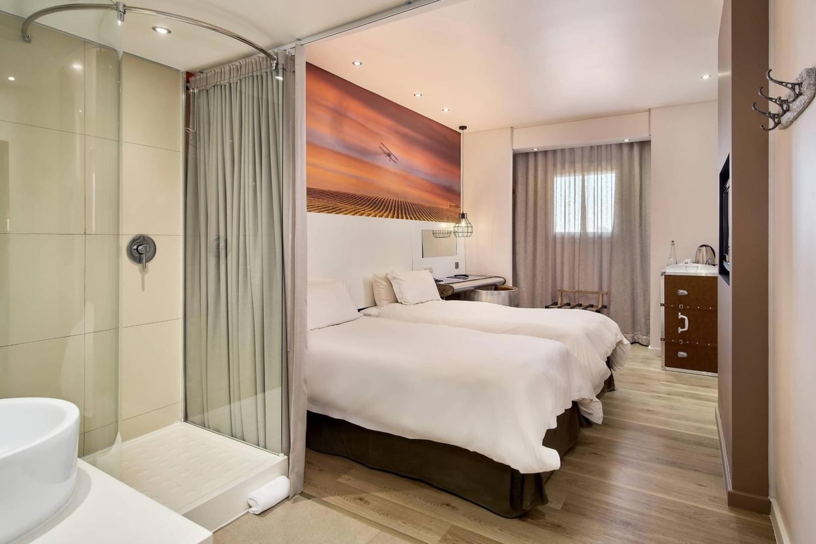 Protea Hotel O.R. Tambo Airport Protea Hotel O.R. Tambo Airport