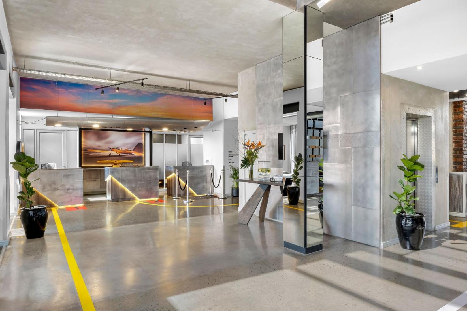 Protea Hotel O.R. Tambo Airport Protea Hotel O.R. Tambo Airport
