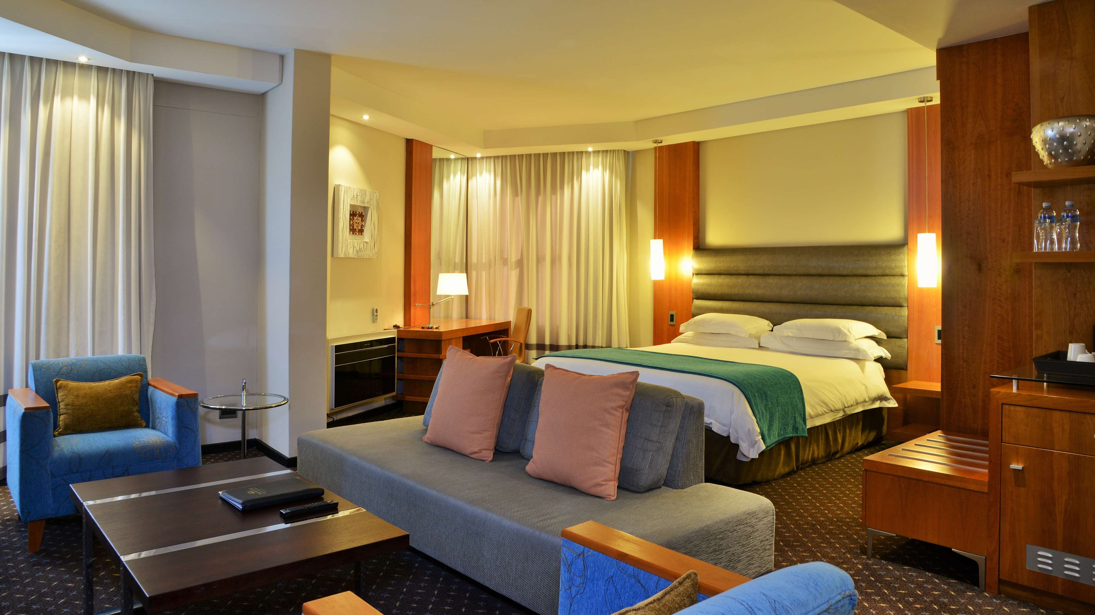 Protea Hotel O.R. Tambo Airport Protea Hotel O.R. Tambo Airport