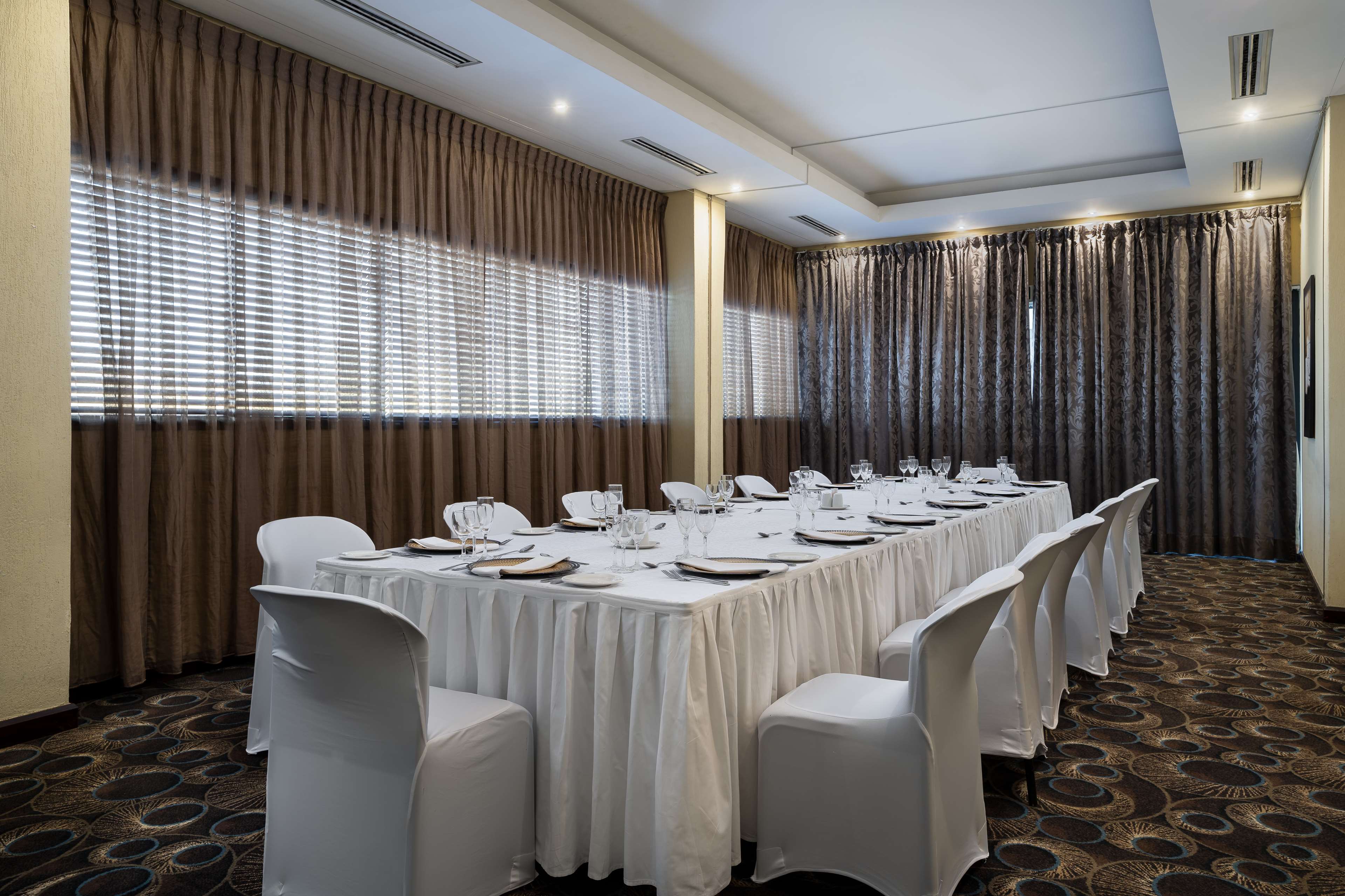 Protea Hotel O.R. Tambo Airport Protea Hotel O.R. Tambo Airport