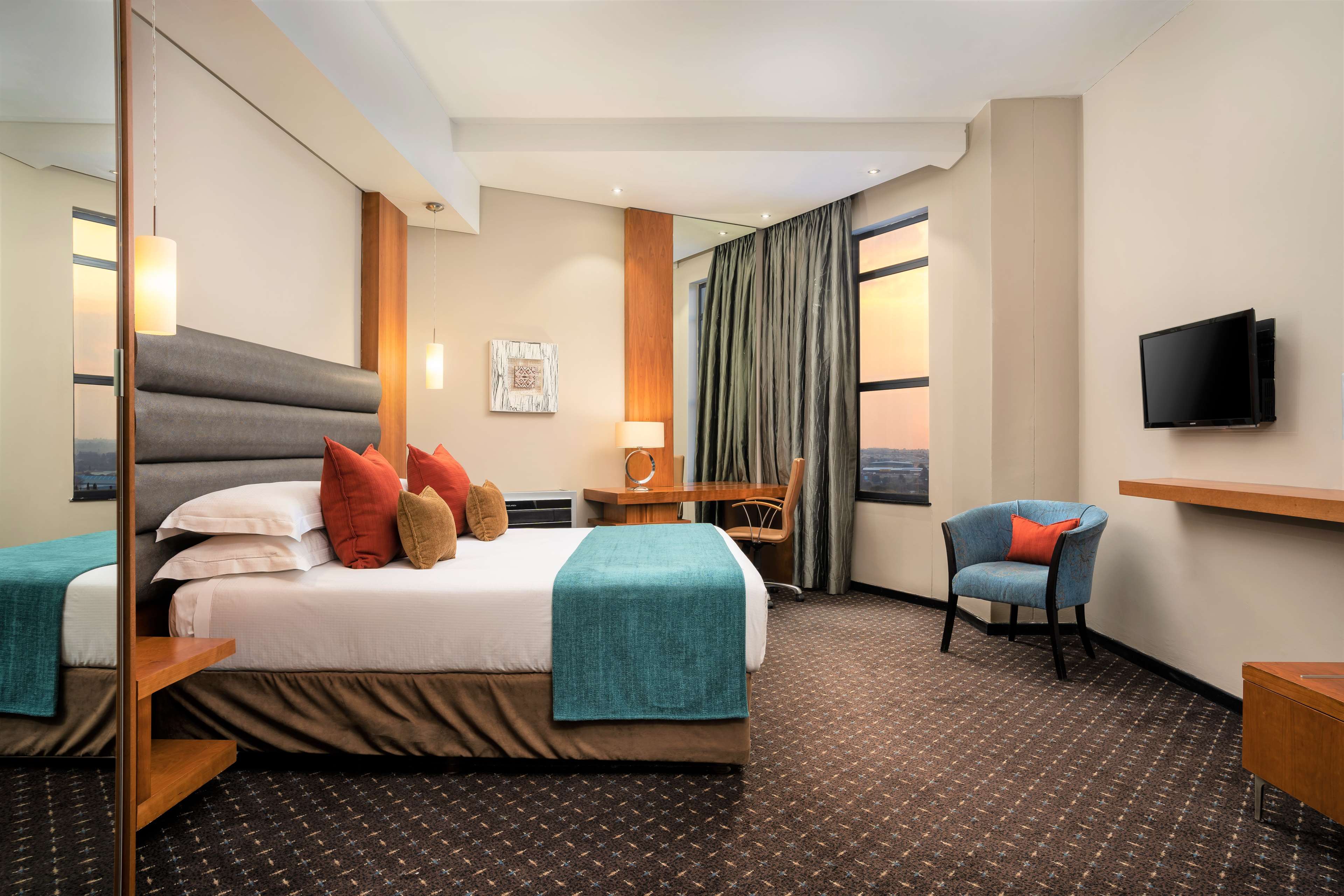 Protea Hotel O.R. Tambo Airport Protea Hotel O.R. Tambo Airport